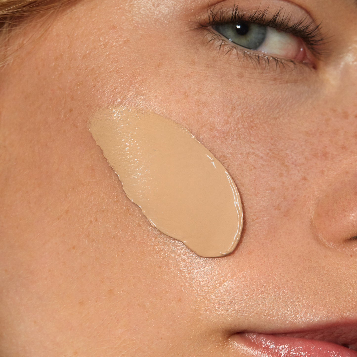 SKINONYM SEMI - MATTE PEPTIDE FOUNDATION