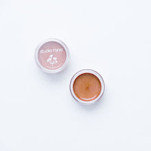 Afbeelding in Gallery-weergave laden, YOU ARE MAGIC: LIP-CHEEK BALM: POTS OF MAGIC
